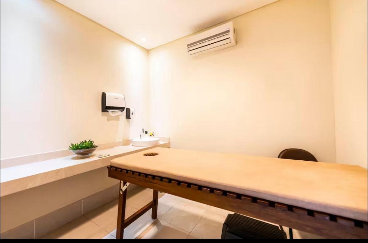Cobertura Com Dois Quartos Em Frente Ao Einstein E Estadio Do Morumbis Minima 3 Diarias Apartamento *